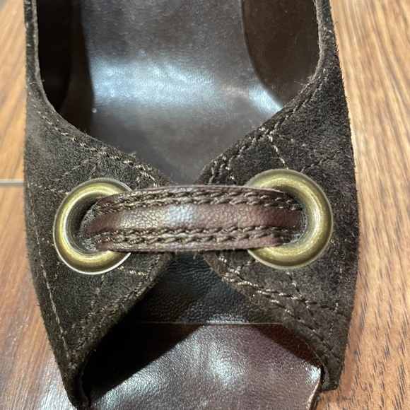 Christian Dior brown suede quilted peep toe heels size 37 - Picture 4 of 8